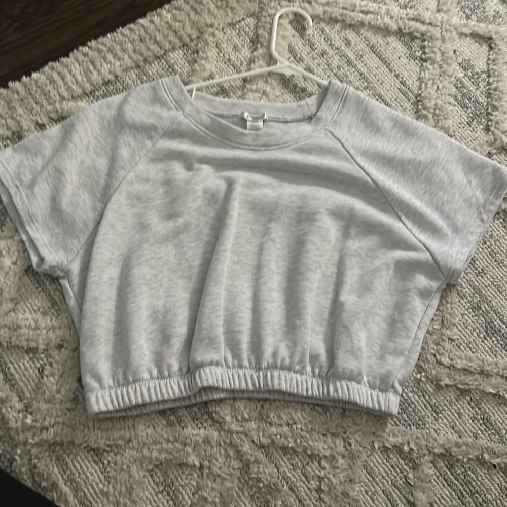 White crop t